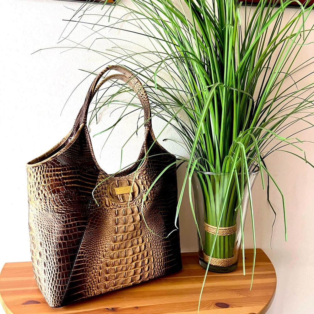 Brahmin alligator print Handbag - Like New